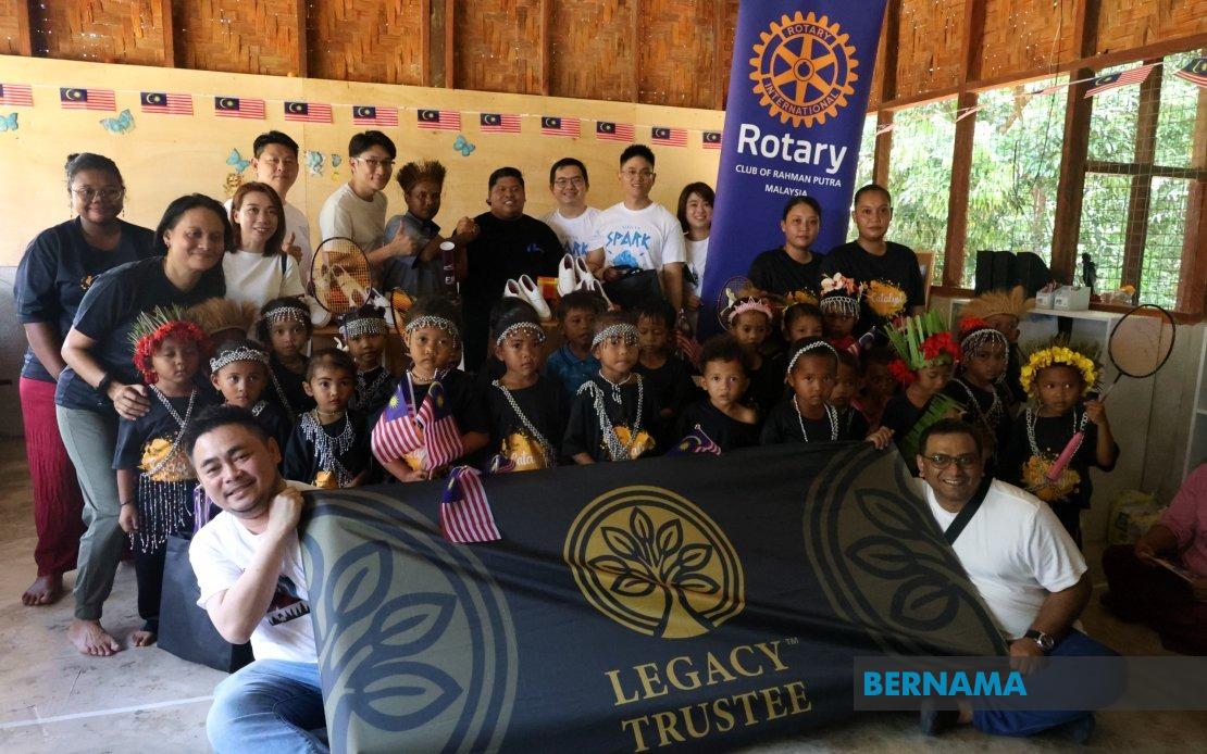 Community Class Helps Pos Pasik Orang Asli Children